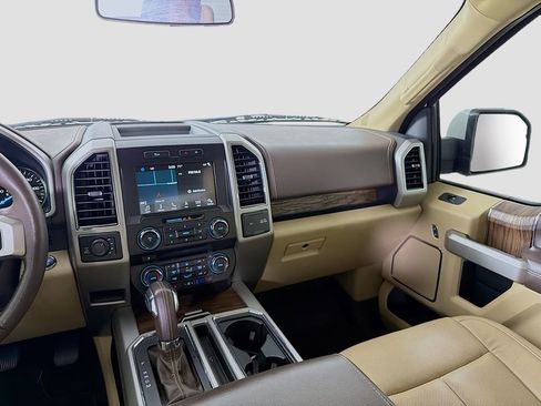 Used 2018 Ford F150 Lariat image 26