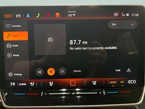 New 2025 Volkswagen ID. Buzz Pro S RWD image 11