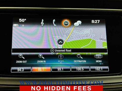 Used 2019 Buick Enclave Essence AWD/4WD image 28