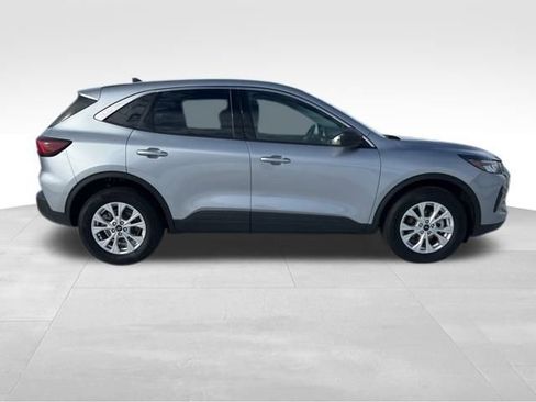Used 2023 Ford Escape Active image 7