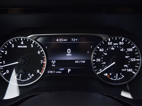 Used 2025 Nissan Pathfinder SV AWD/4WD image 21
