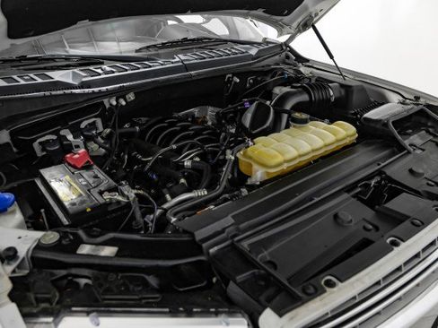 Used 2019 Ford F150 Lariat image 44