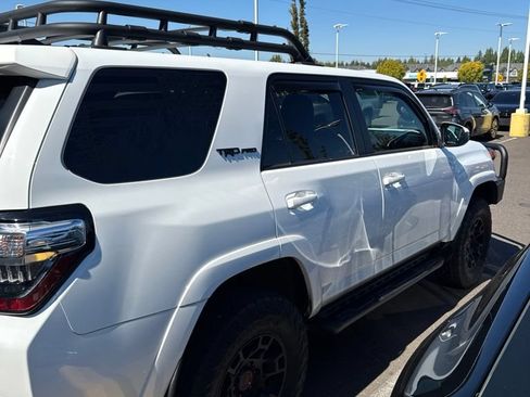 Used 2022 Toyota 4Runner TRD Pro AWD/4WD image 3
