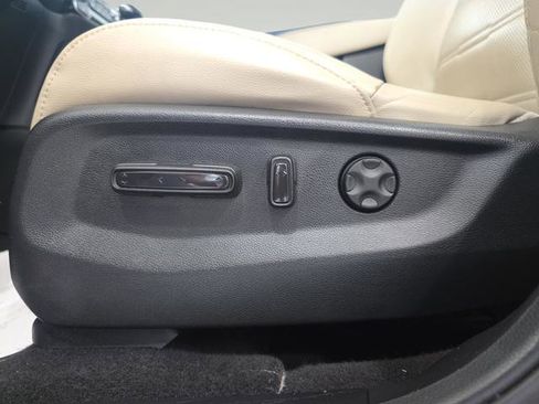 Used 2018 Honda CR-V EX-L image 11