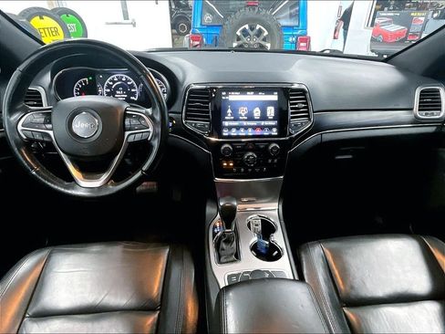 Used 2022 Jeep Grand Cherokee Limited AWD/4WD image 21