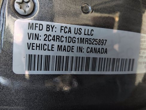 Used 2021 Chrysler Voyager Lxi FWD image 33