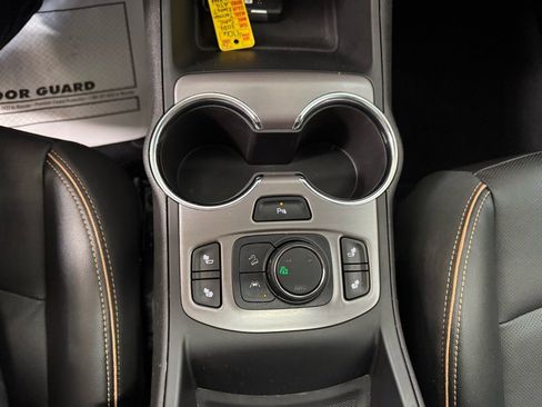 Used 2024 GMC Terrain AT4 w/ Infotainment Package II image 22