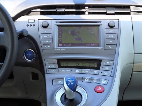 Used 2012 Toyota Prius Three image 14