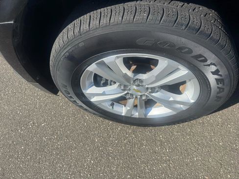 Used 2012 Chevrolet Equinox LS FWD image 9