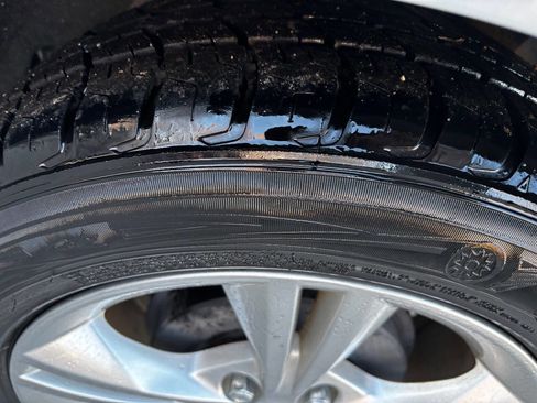 Used 2013 Ford Focus SE image 10