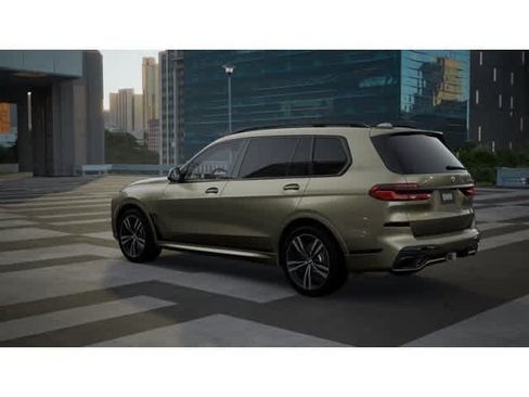 New 2027 BMW X7 xDrive40i w/ Executive Package AWD/4WD image 2
