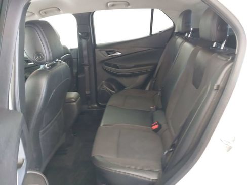 Used 2021 Buick Encore GX Preferred w/ Cold Weather Comfort Package FWD image 8