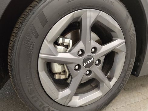 Used 2025 Kia K4 FWD image 31