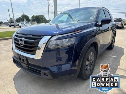 Used 2025 Nissan Pathfinder SV