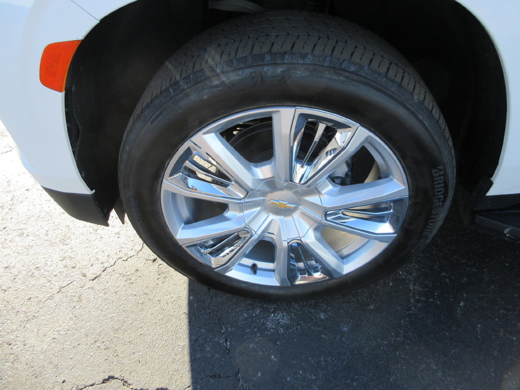 Certified 2023 Chevrolet Tahoe High Country AWD/4WD image 15