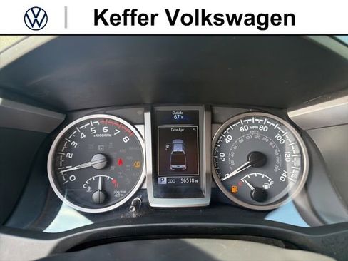 Used 2022 Toyota Tacoma SR5 RWD image 20