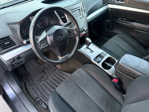 Used 2014 Subaru Outback 2.5i Premium image 20