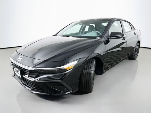New 2026 Hyundai Elantra Sport FWD image 3