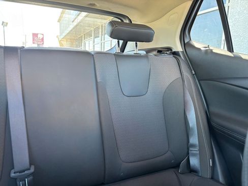 Used 2025 Buick Encore GX Preferred FWD image 36