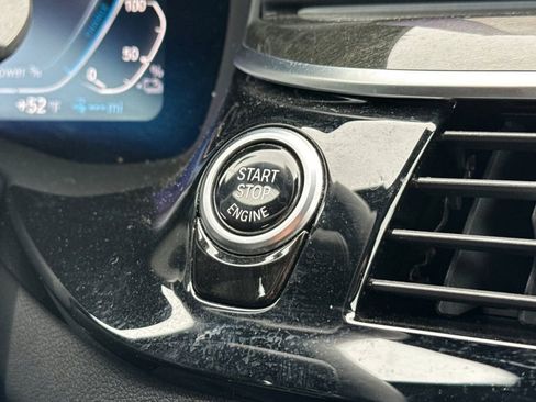 Used 2023 BMW 530e xDrive w/ Premium Package image 21