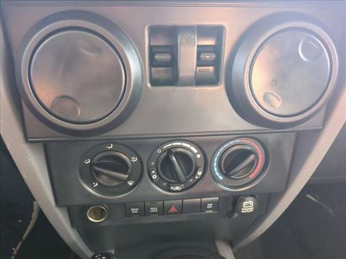 Used 2008 Jeep Wrangler Rubicon w/ Dual Top Group image 14