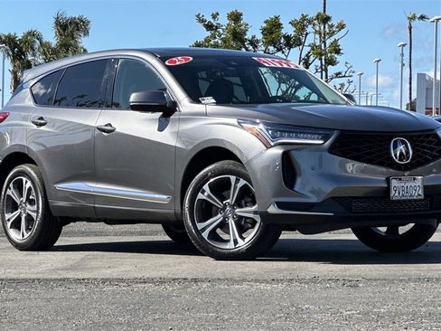 Used 2025 Acura RDX w/ Technology Package image 2