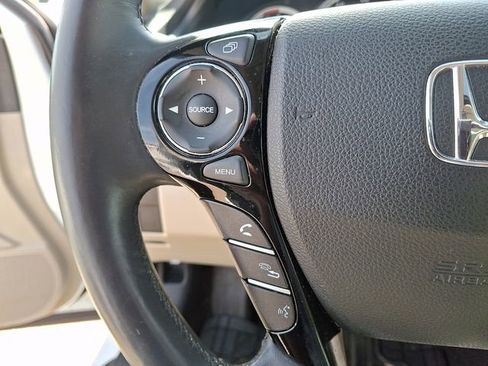 Used 2017 Honda Accord EX-L image 15