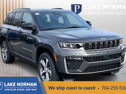 New 2026 Jeep Grand Cherokee Limited w/ Luxury Tech Group II