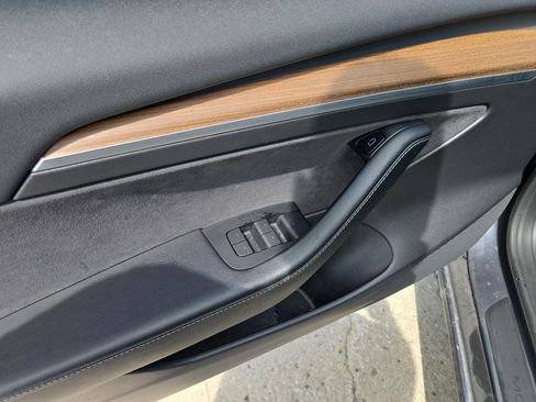 Used 2022 Tesla Model 3 Performance AWD/4WD image 8