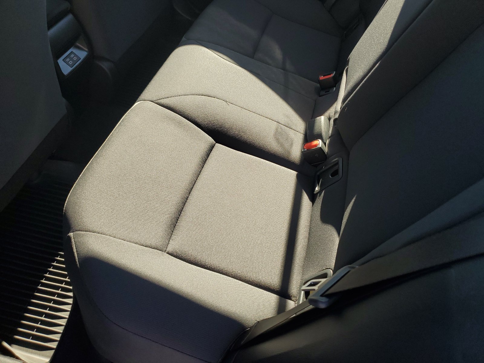 Used 2024 Toyota Corolla LE FWD image 15