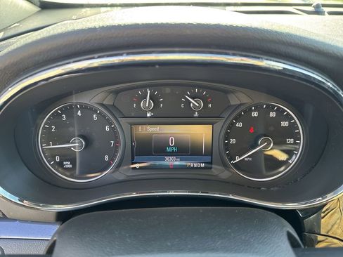 Certified 2022 Buick Encore Preferred image 11