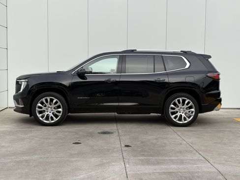 Used 2024 GMC Acadia Denali w/ Super Cruise Package image 4