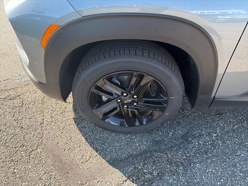 New 2026 Chevrolet TrailBlazer LT w/ Convenience Package AWD/4WD image 10