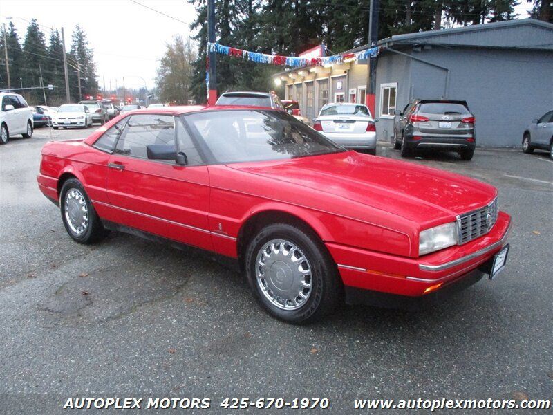 Used 1992 Cadillac Allante FWD image 1