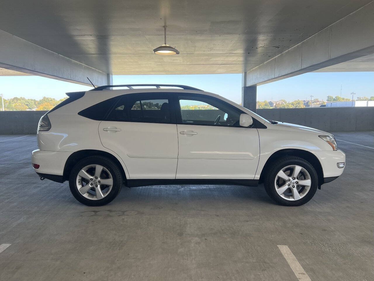 Used 2005 Lexus RX 330 FWD image 10