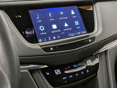Certified 2023 Cadillac XT5 Luxury w/ LPO, Floor Liner Package FWD image 14