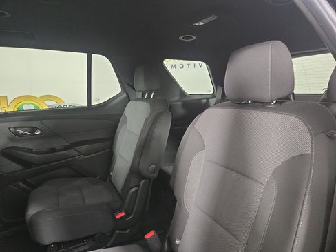 Certified 2023 Chevrolet Traverse LT image 12
