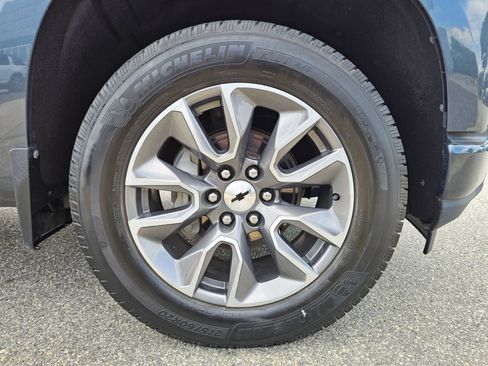 Used 2020 Chevrolet Silverado 1500 RST w/ RST Value Package RWD image 29