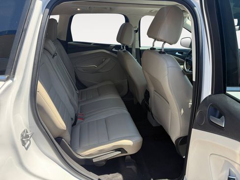 Used 2017 Ford Escape Titanium w/ Equipment Group 301A FWD image 18