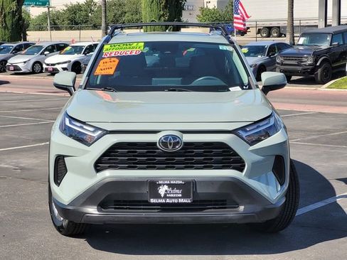 Used 2023 Toyota RAV4 XLE w/ Convenience Package image 3