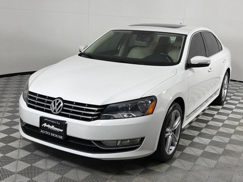 Used 2013 Volkswagen Passat TDI SEL Premium image 9