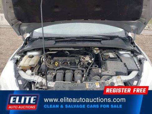 Used 2017 Ford Focus SE FWD image 20