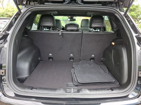 Certified 2022 Jeep Compass High Altitude AWD/4WD image 31