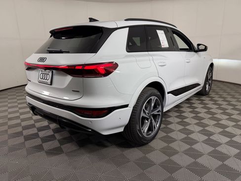 New 2027 Audi Q6 e-tron Premium Plus AWD/4WD image 9