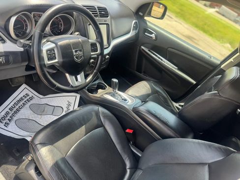 Used 2017 Dodge Journey GT w/ Driver Convenience Group AWD/4WD image 6