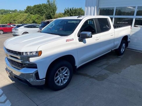 Used 2021 Chevrolet Silverado 1500 LT AWD/4WD image 1
