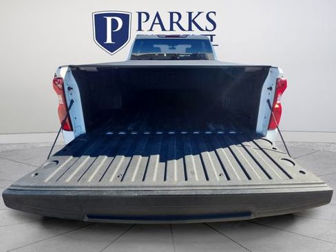 Used 2021 Chevrolet Silverado 1500 LT w/ Z71 Off-Road Package image 20