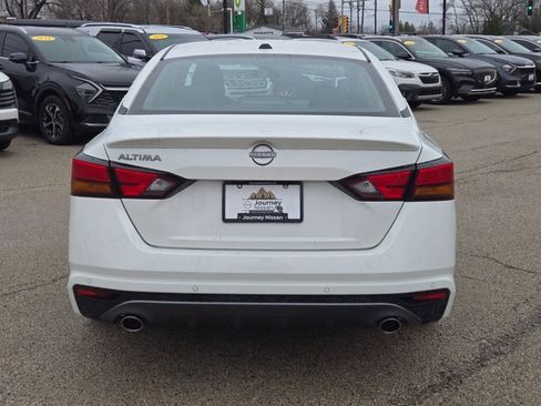 New 2026 Nissan Altima 2.5 SV w/ SV Special Edition Package FWD image 12