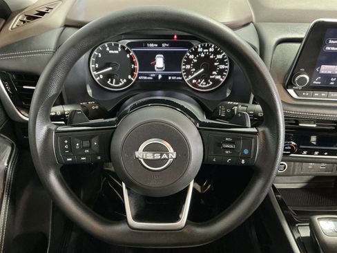 Used 2022 Nissan Rogue SV image 24