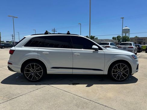 Used 2022 Audi Q7 3.0T Prestige AWD/4WD image 8